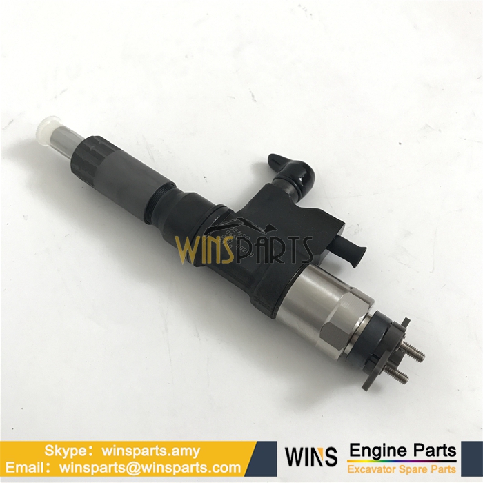 295900-0640 295900-0641 095000-5471 09500-5471 095000-0660 JAPAN DENSO FUEL INJECTION INJECTOR For Hitachi Excavator Spare Parts 