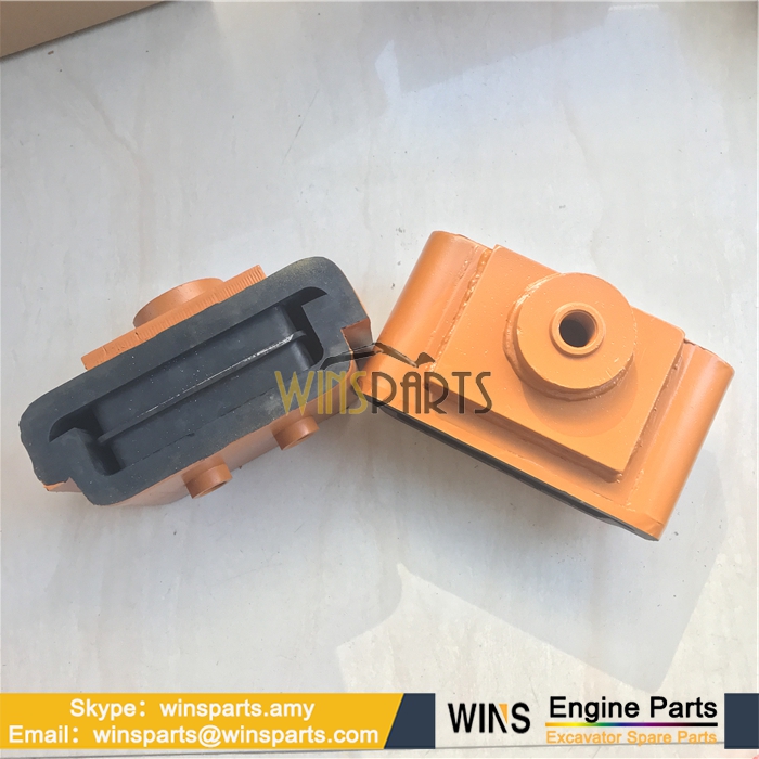 00.4426383	[1]	  ENGINE	<for details see "ENGINE"> 02.	4435106	[1]	  CUSHION	 03.	8079688	[2]	  STOPPER	 04.	J931850	[2]	  BOLT	 05.	J222018	[4]	  WASHER	 06.	J932209	[2]	  BOLT	 07.	4226774	[1]	  SPACER	 08.	4089822	[1]	  WASHER	 09.	J931860	[2]	  BOLT	 10.	8059751	[1]	  BRACKET	 12.	4086894	[8]	  WASHER	 13.	4183995	[4]	  CUSHION	 14.	4247426	[2]	  PLATE	 15.	J932215	[2]	  BOLT	 16.	9742550	[2]	  NUT;SPECIAL	 17.	7038300	[1]	  BRACKET	 21.	4443904	[2]	  ADAPTER;S	 21A.	4153108	[1]	  O-RING	 24.	4420526	[2]	  O-RING	 31.	4467459	[1]	  CUSHION	 33.	4317650	[8]	  BOLT	 36.	4504367	[2]	  CLAMP;HOSE	 39.	J271025	[3]	  BOLT;SEMS	 39A.	J901025	[1]	  BOLT	 39B.	J222010	[1]	  WASHER	 40.	4190264	[1]	  CLIP	 42.	4634845	[1]	  HOSE	 43.	9764235	[1]	  BRACKET	