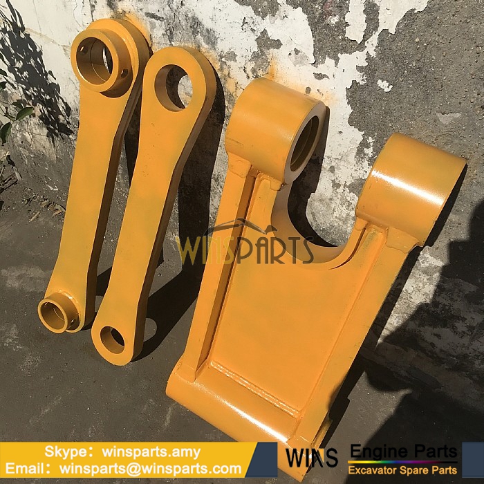 YN12B11101F1 YN12B11269P1 YN12B11270P1 YN12B01321P1 YN12B01322P1 BUCKET LINK LINK ASSY New.Holland E235BSR E215B Excavator Spare Parts (2)