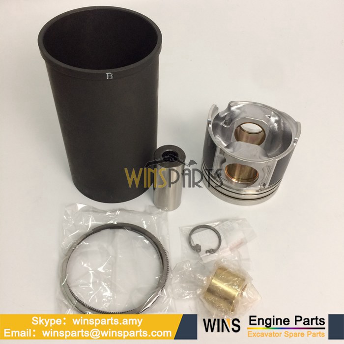 040130246A 040130245A 040130244A HINO J08E PISTON ASSY AND RING AND LINER KIT (3)