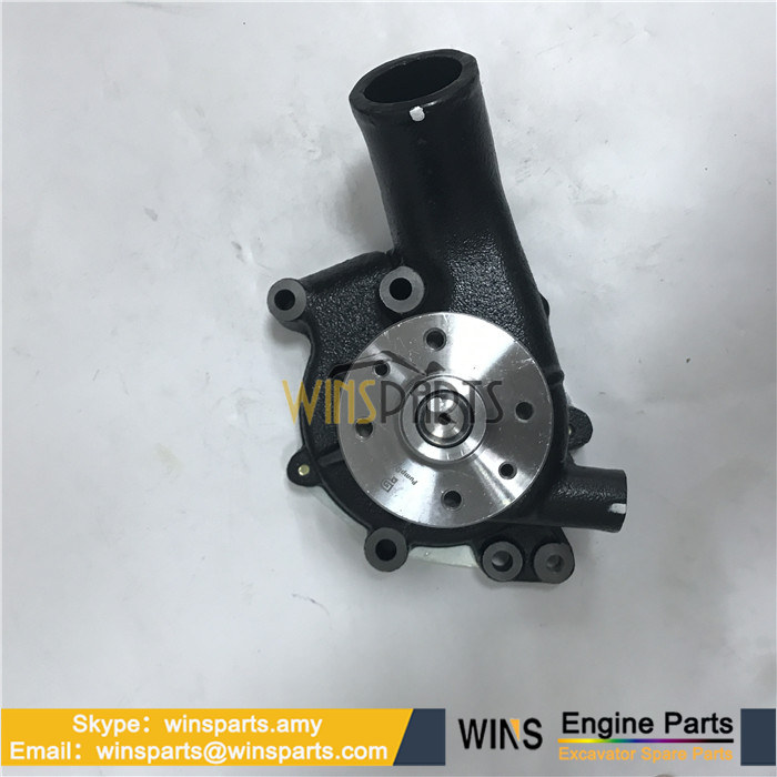 1-13610145-2 1136101452 ISUZU 6BD1T 6BB1 6BD1 Water Pump Hitachi EX200 EX220 Spare Parts  