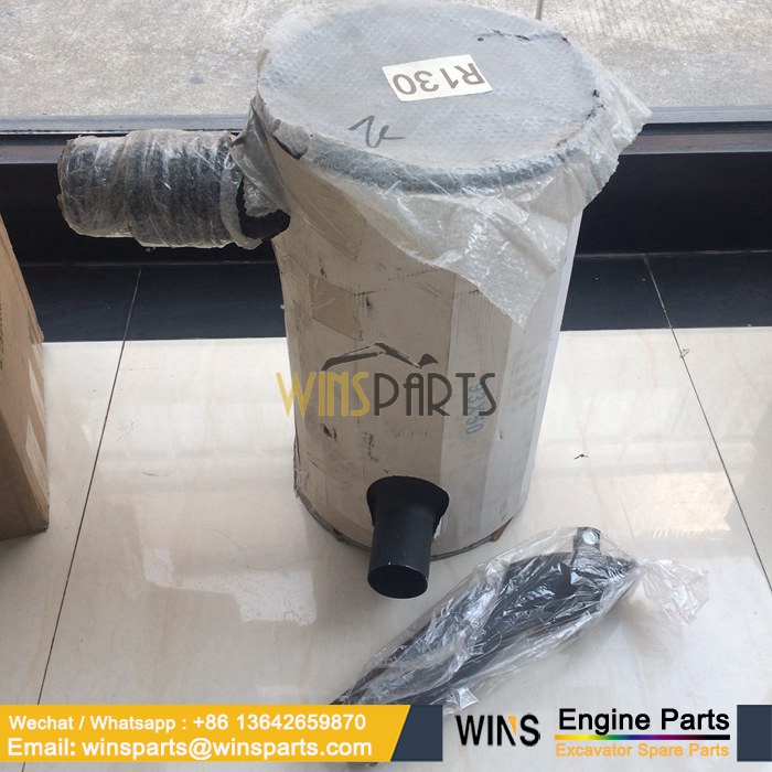 13E6-33020 13E6-33010 13E6-32200 11E6-3101 MUFFLER ASSY EXHAUST Hyundai R130LC R130W R130LC-3 R160LC-3 Excavator Spare Parts (1)