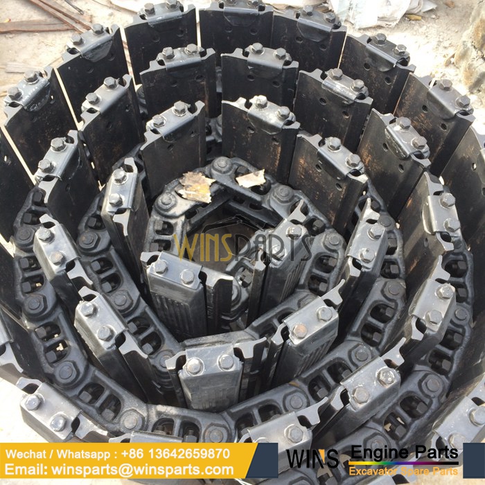 21W-32-26111 21W-32-26110 KOMATSU TRACK SHOE PC75UD PC75UU PC78MR PC78US PC78UU PC88MR