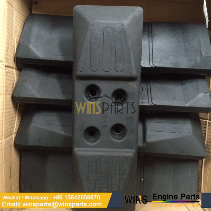 21W-32-26111 21W-32-26110 KOMATSU TRACK SHOE