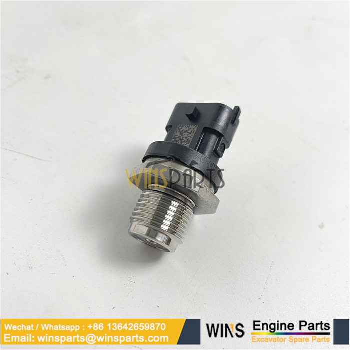 6745-71-4320 5260246 Fuel Rail Pressure Sensor Switch Cummins 6D114 SAA6D114E KOMATSU