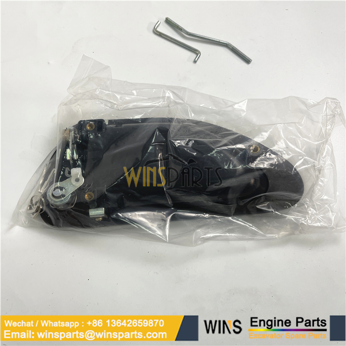 CAB DOOR HANDLE LATCH ASSY Hyundai R160LC-9S R180LC-9 R180LC-9A R180LC-9S R210LC-9 R220LC-9A R220NLC-9A R235LC-R9